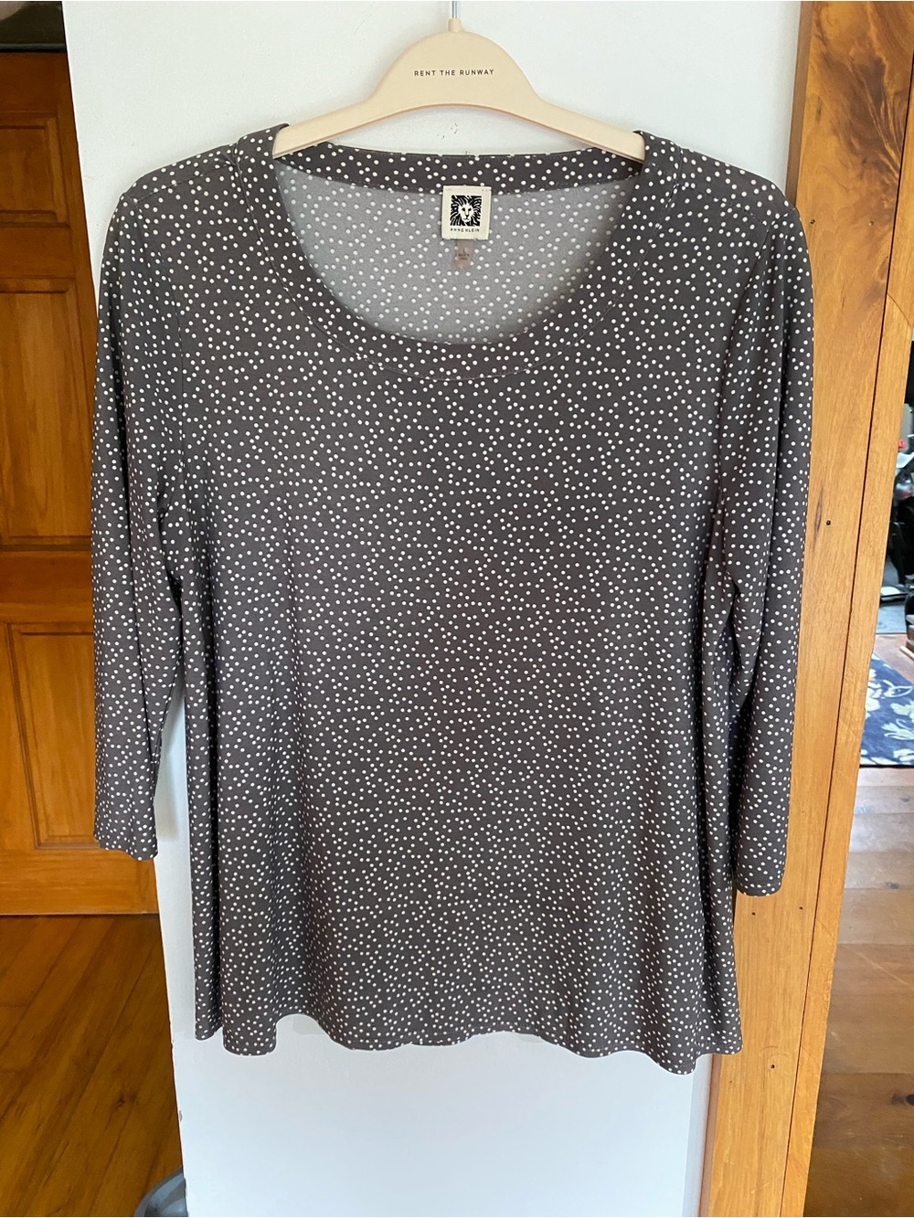 Anne Klein Gray Dot Scoop Neck Long Sleeve Top